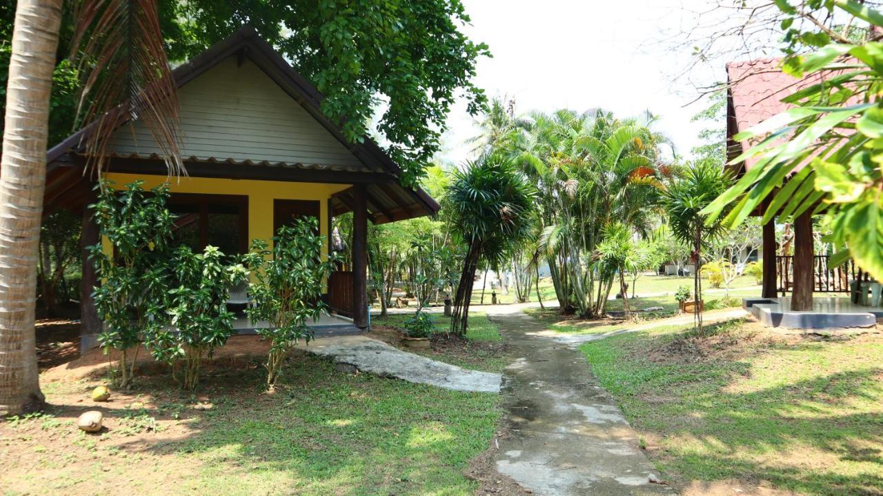 Koh Yao Noi Beach Resort Exterior foto